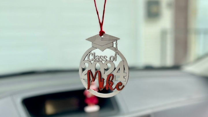 Celebrate with a Commemorative Graduation Ornament!