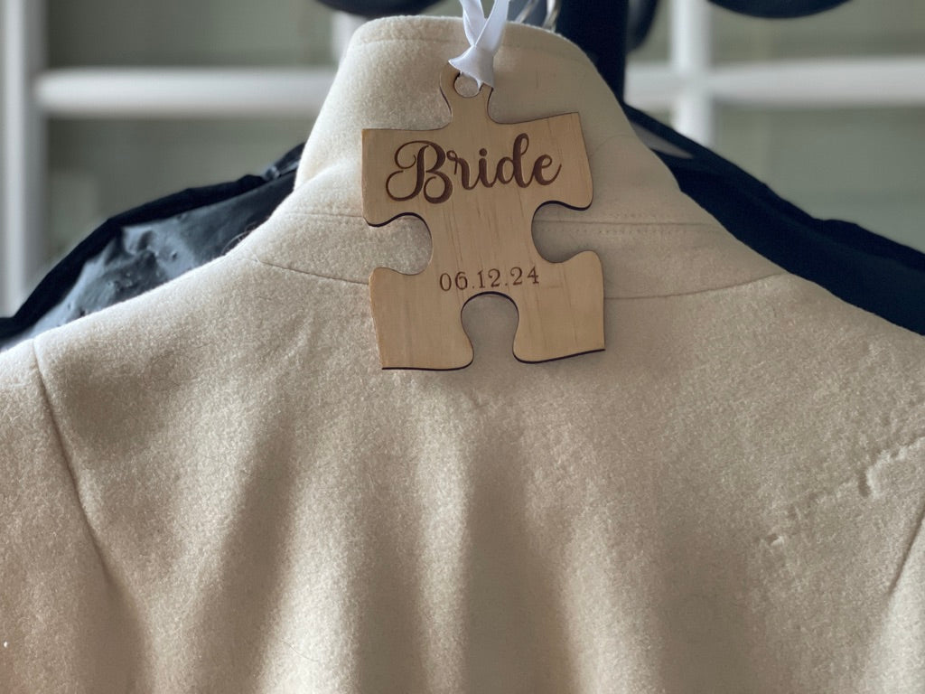 Jigsaw Piece Wedding Party Clothes Hanger Tags